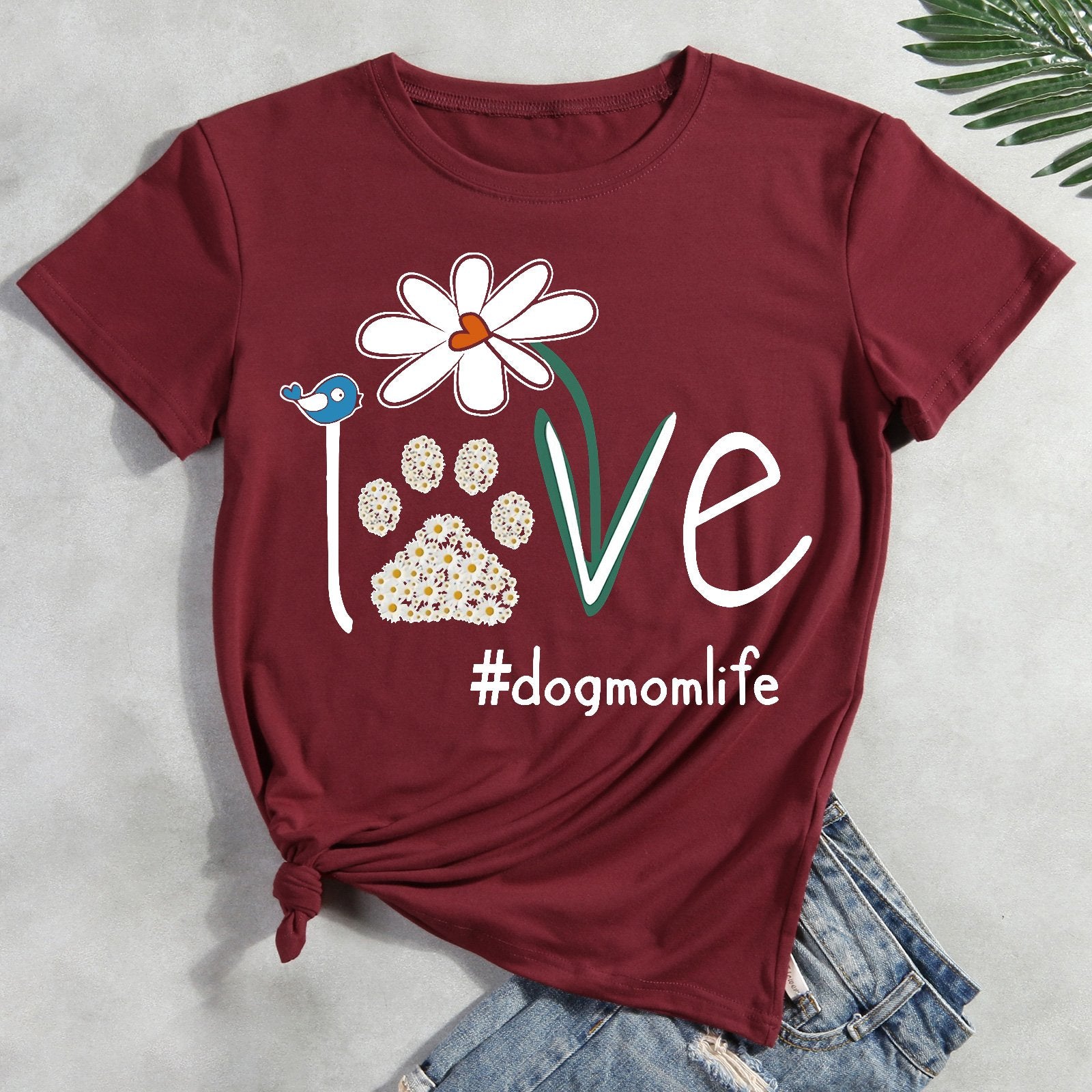 Love Dog Mom Life Daisy T-shirt Tee