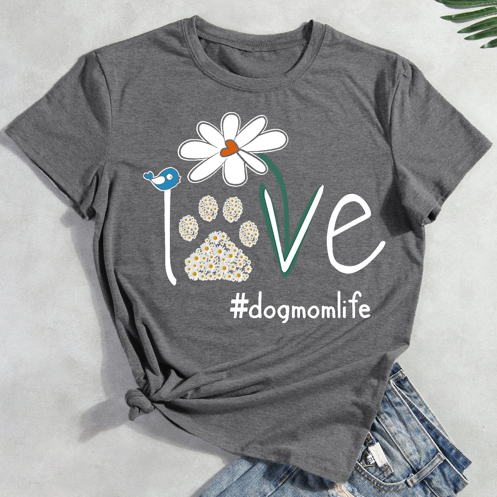 Love Dog Mom Life Daisy T-shirt Tee